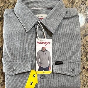 Wrangler Flannel Gray Casual Button Up Shirt